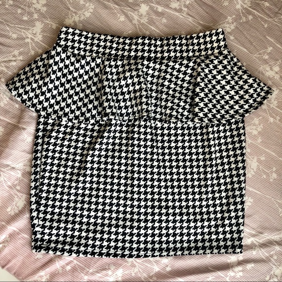 sensational collection Dresses & Skirts - Black and White Houndstooth Peplum Skirt
